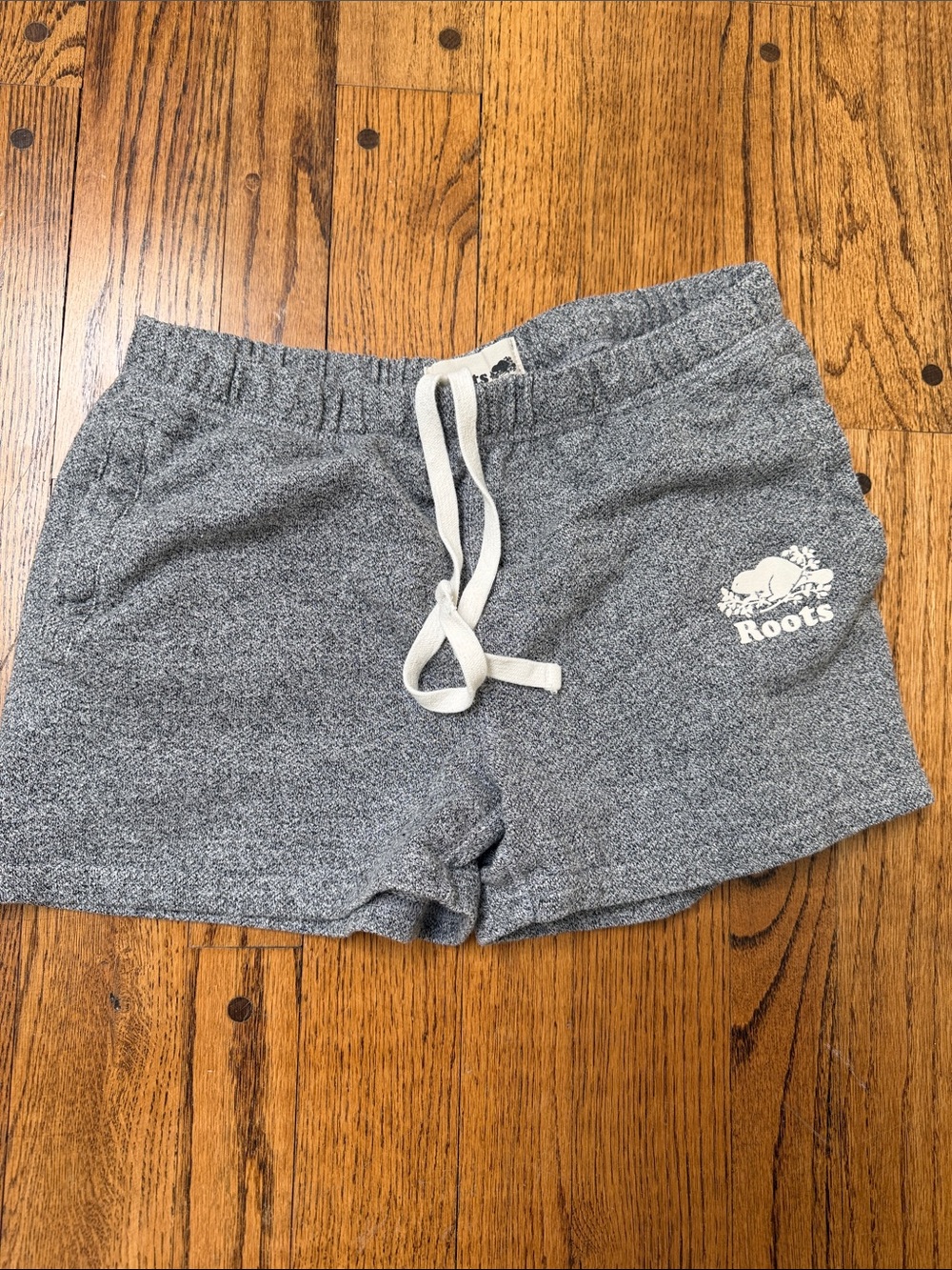 Roots sz M Gray Athletic Drawstring Shorts White logo 55% cotton (45% poly)